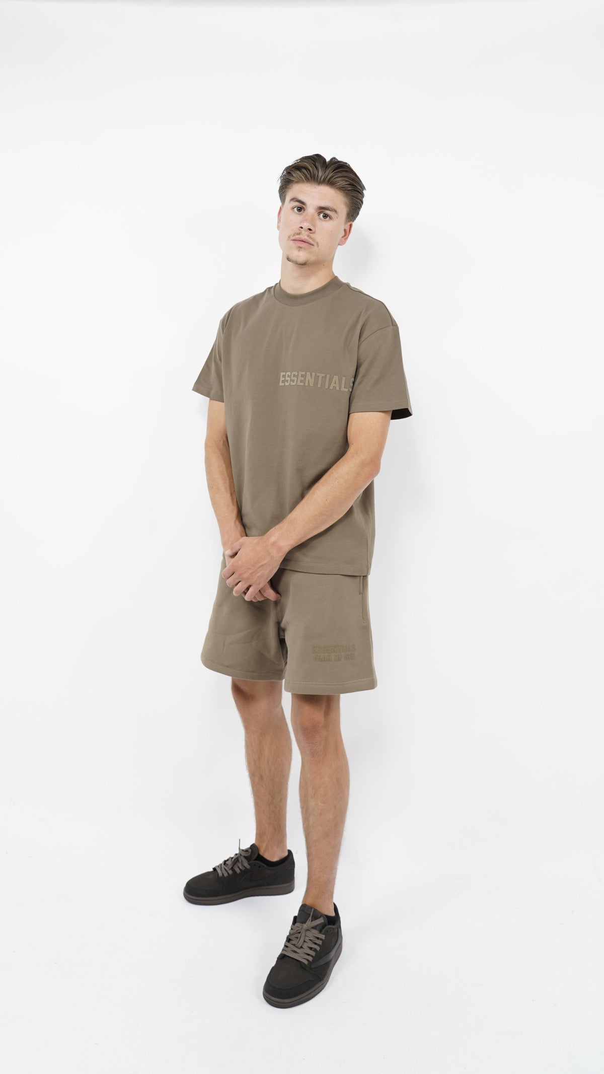 Fear of God Essentials Holz-Sommerset