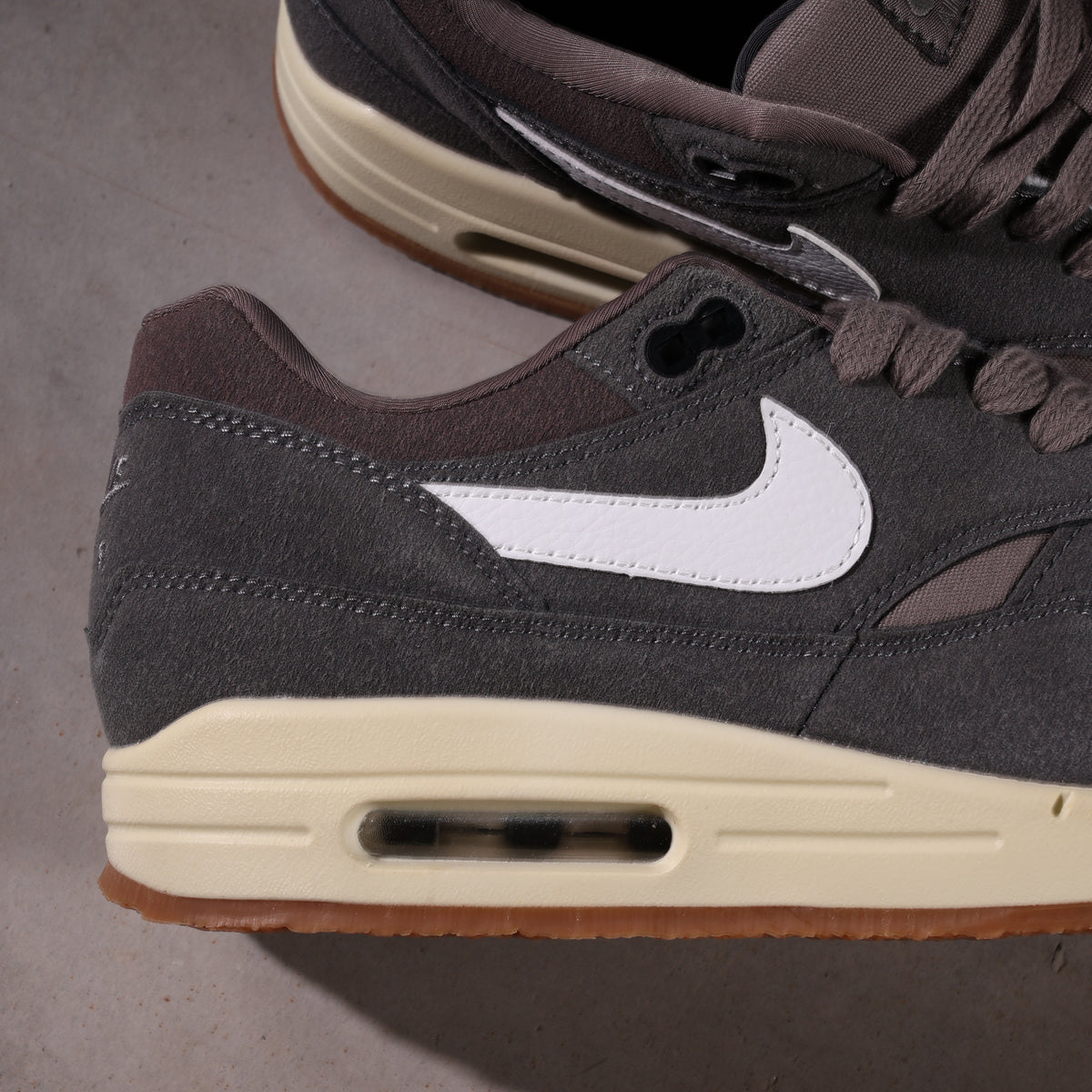 Nike Air Max 1 Crepe Soft Gray (SALE)