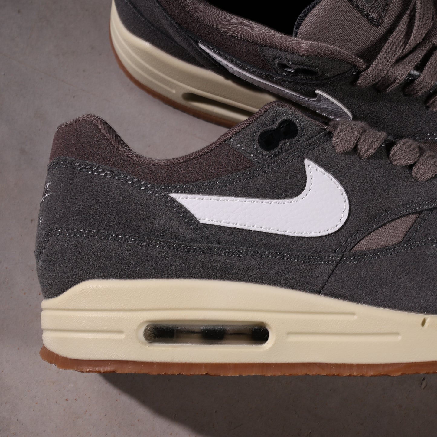 Nike Air Max 1 Crepe Soft Gray (SALE)