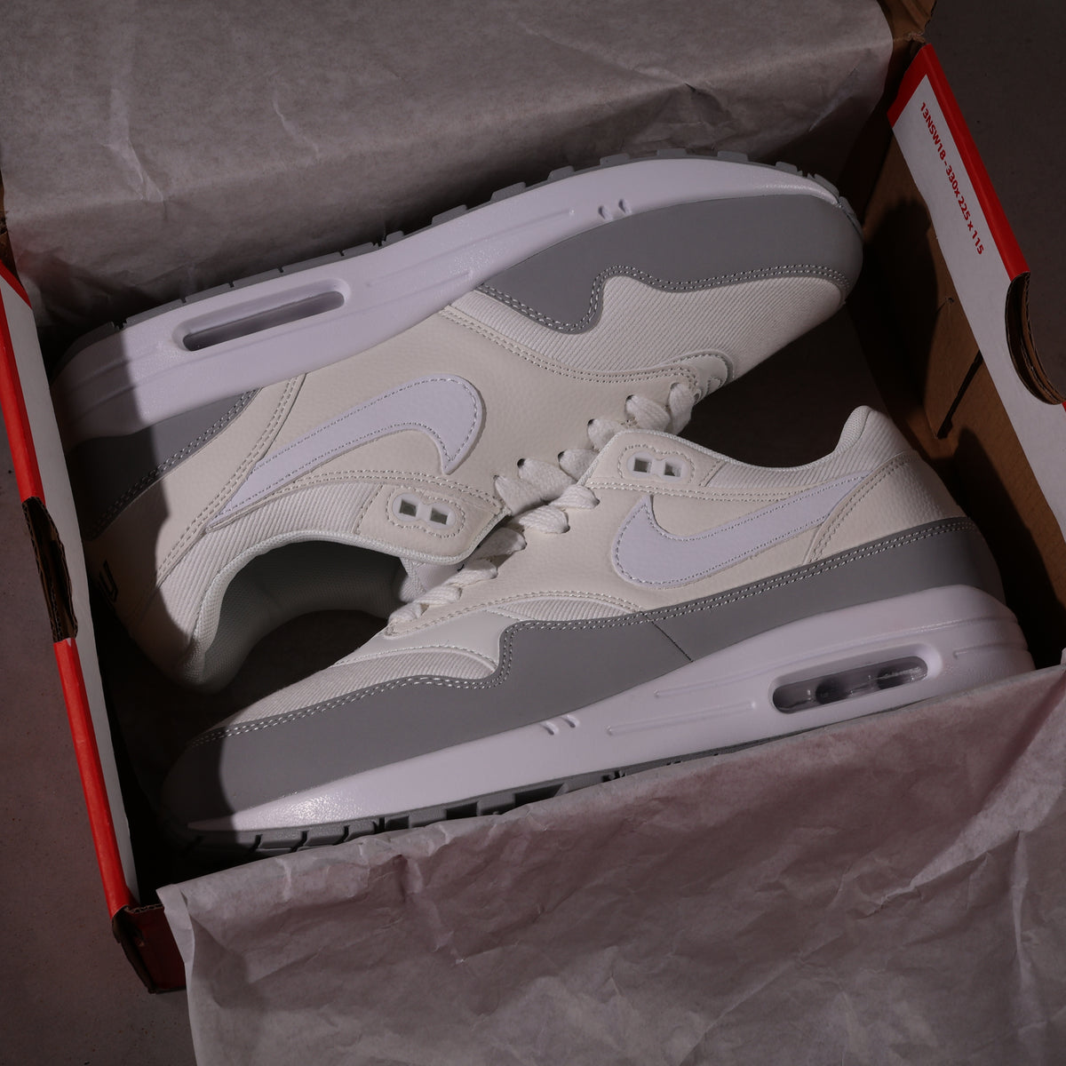 Nike Air Max 1 '87 LX Light Smoke Grey (SALE)