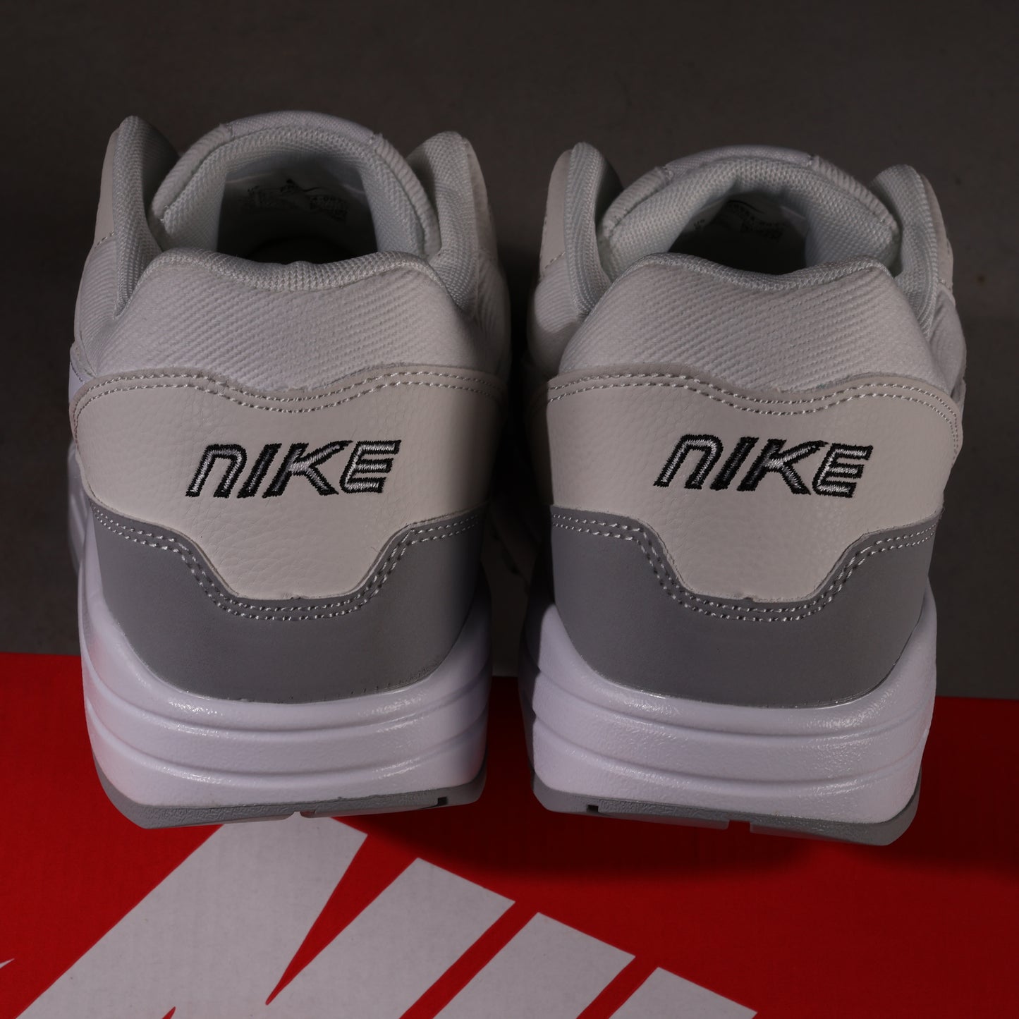 Nike Air Max 1 '87 LX Light Smoke Grey (SALE)