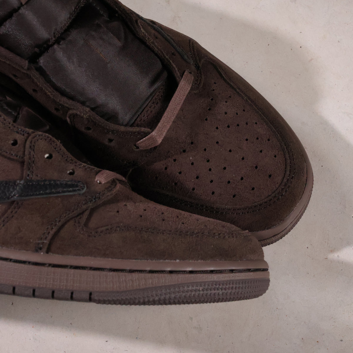 Air Jordan 1 Retro Low OG SP Travis Scott Velvet Brown