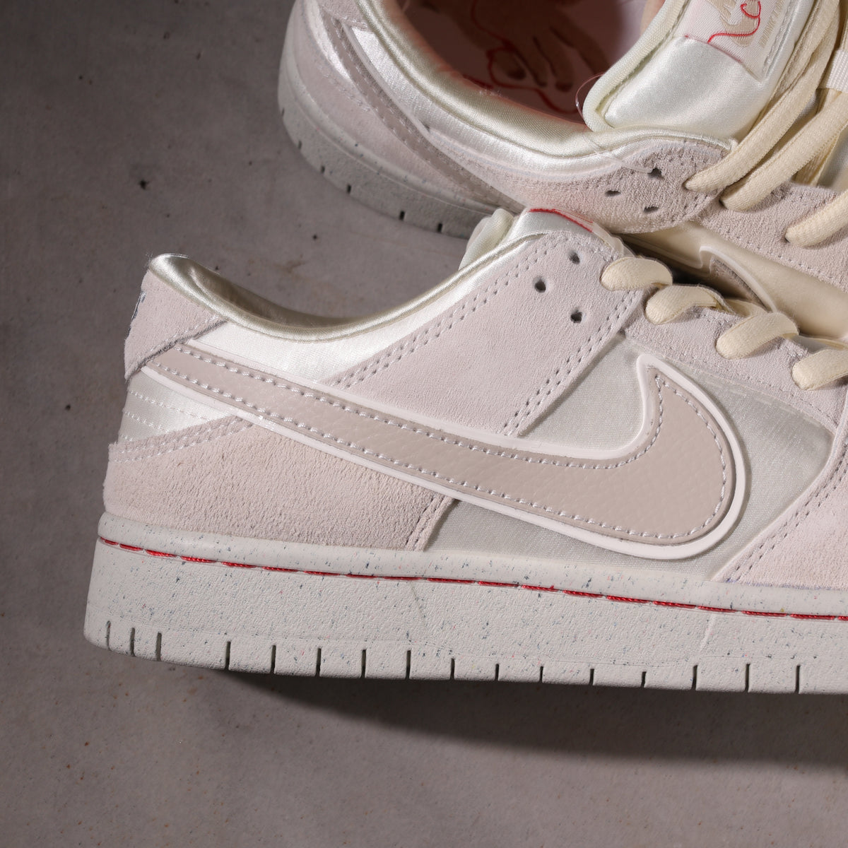 Nike SB Dunk Low City Of Love Light Bone