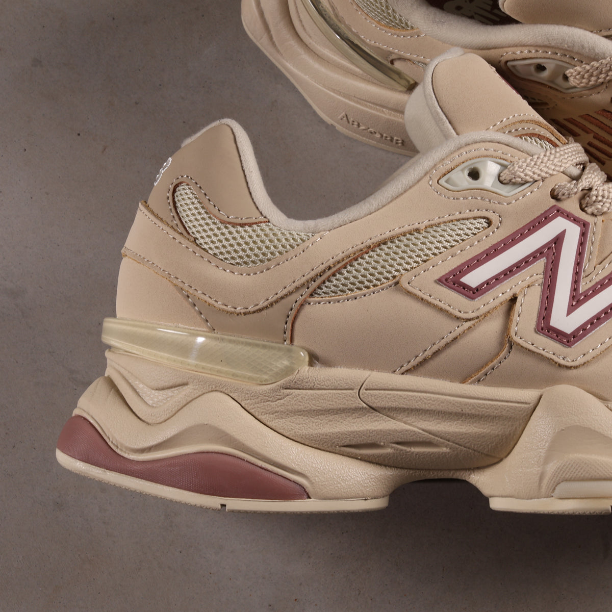 New Balance 9060 Bone Sparrow (SALE)