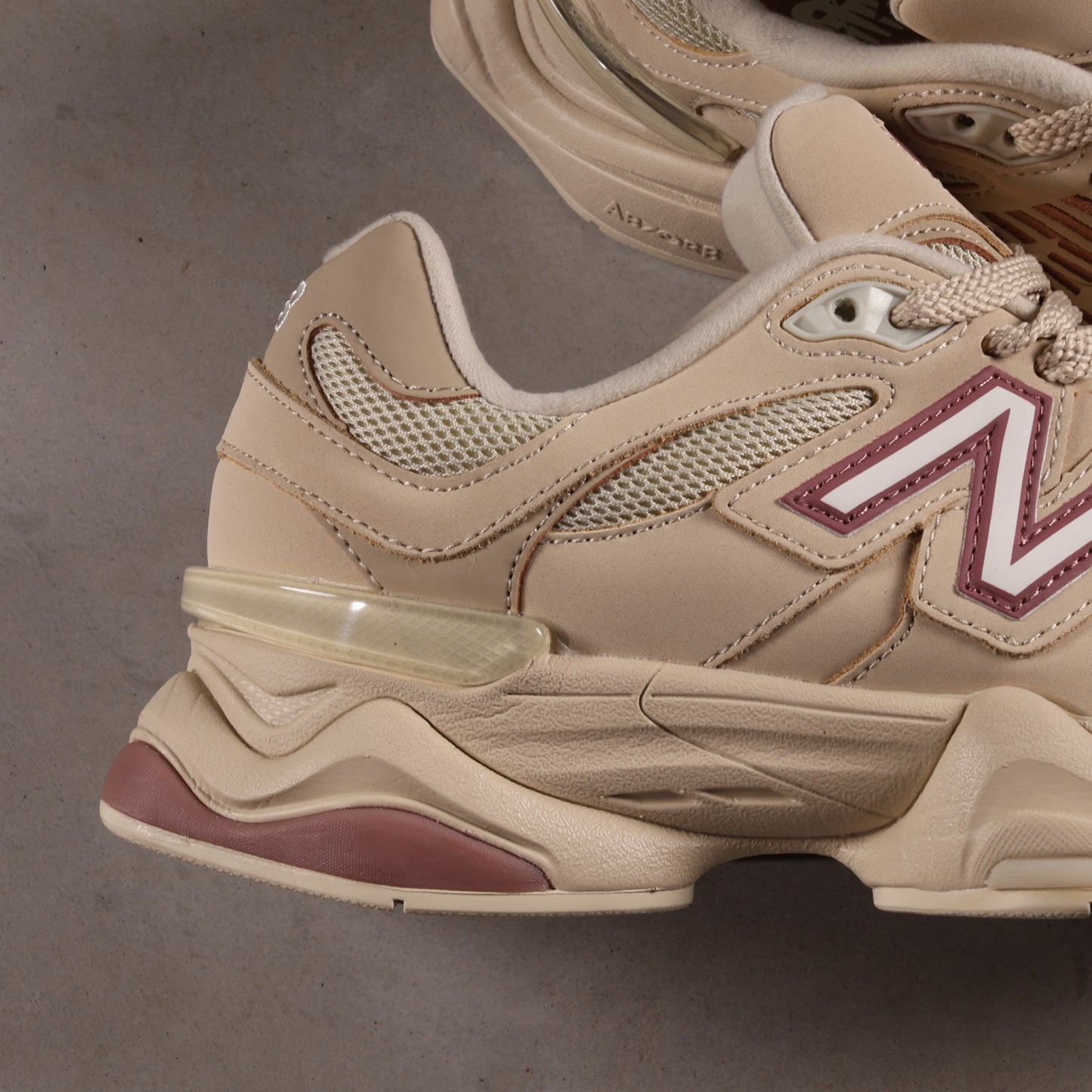 New Balance 9060 Bone Sparrow (SALE)