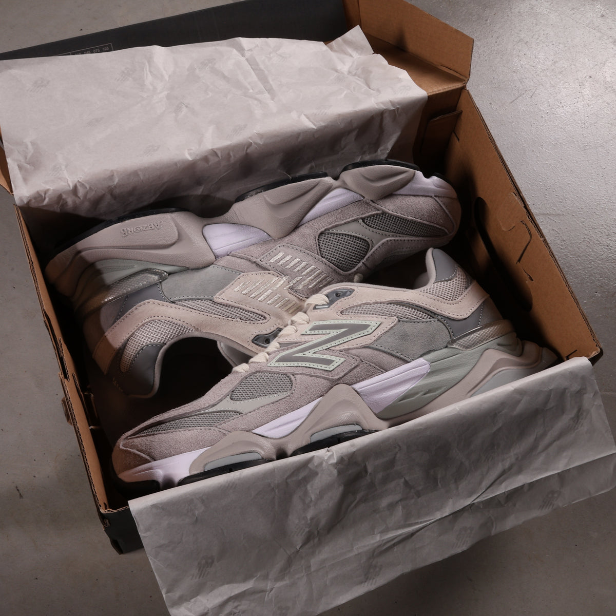 New Balance 9060 Shadow Grey (SALE)