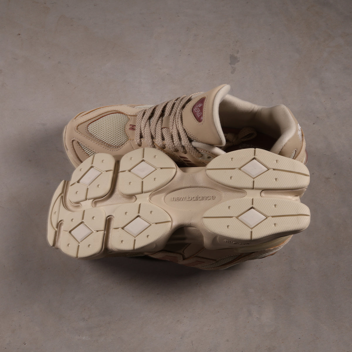 New Balance 9060 Bone Sparrow (SALE)