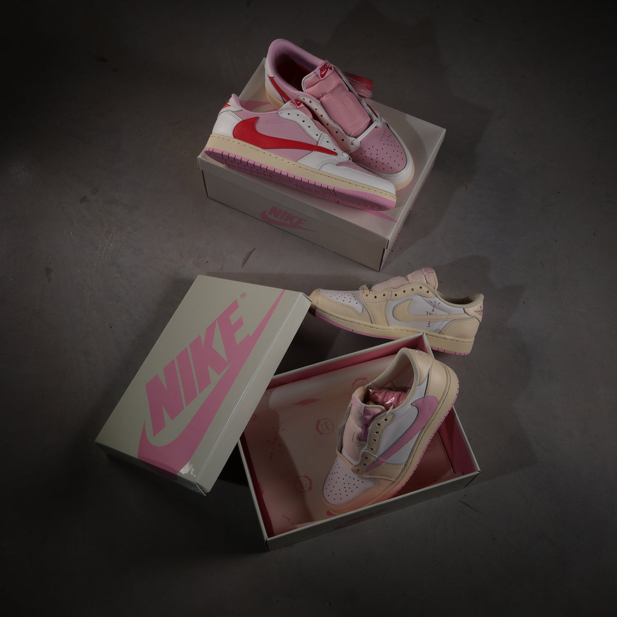 Nike Air Jordan 1 Retro Low OG SP Travis Scott Shy Pink