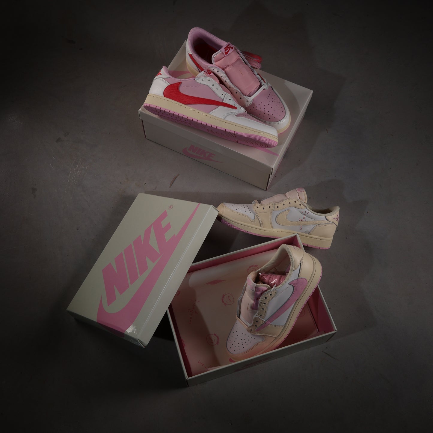 Nike Air Jordan 1 Retro Low OG SP Travis Scott Shy Pink