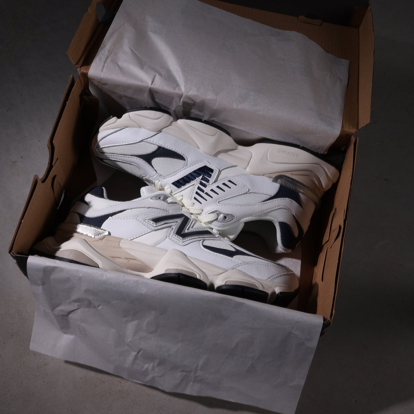 New Balance 9060 White Navy (SALE)