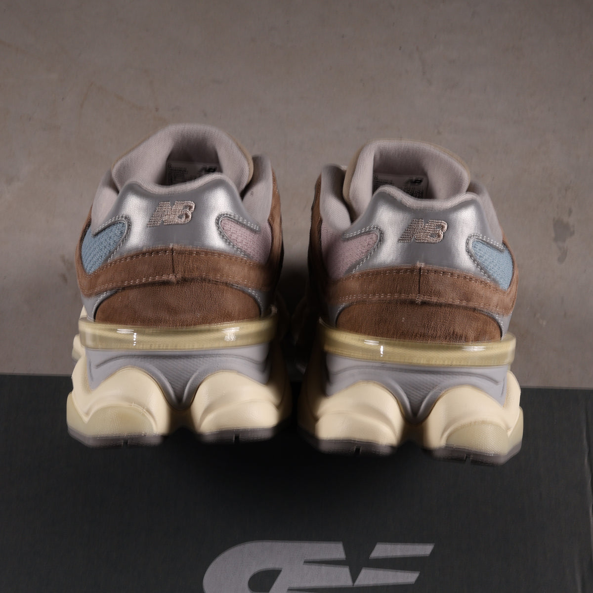 New Balance 9060 Sea Salt Blue Mushroom (SALE)