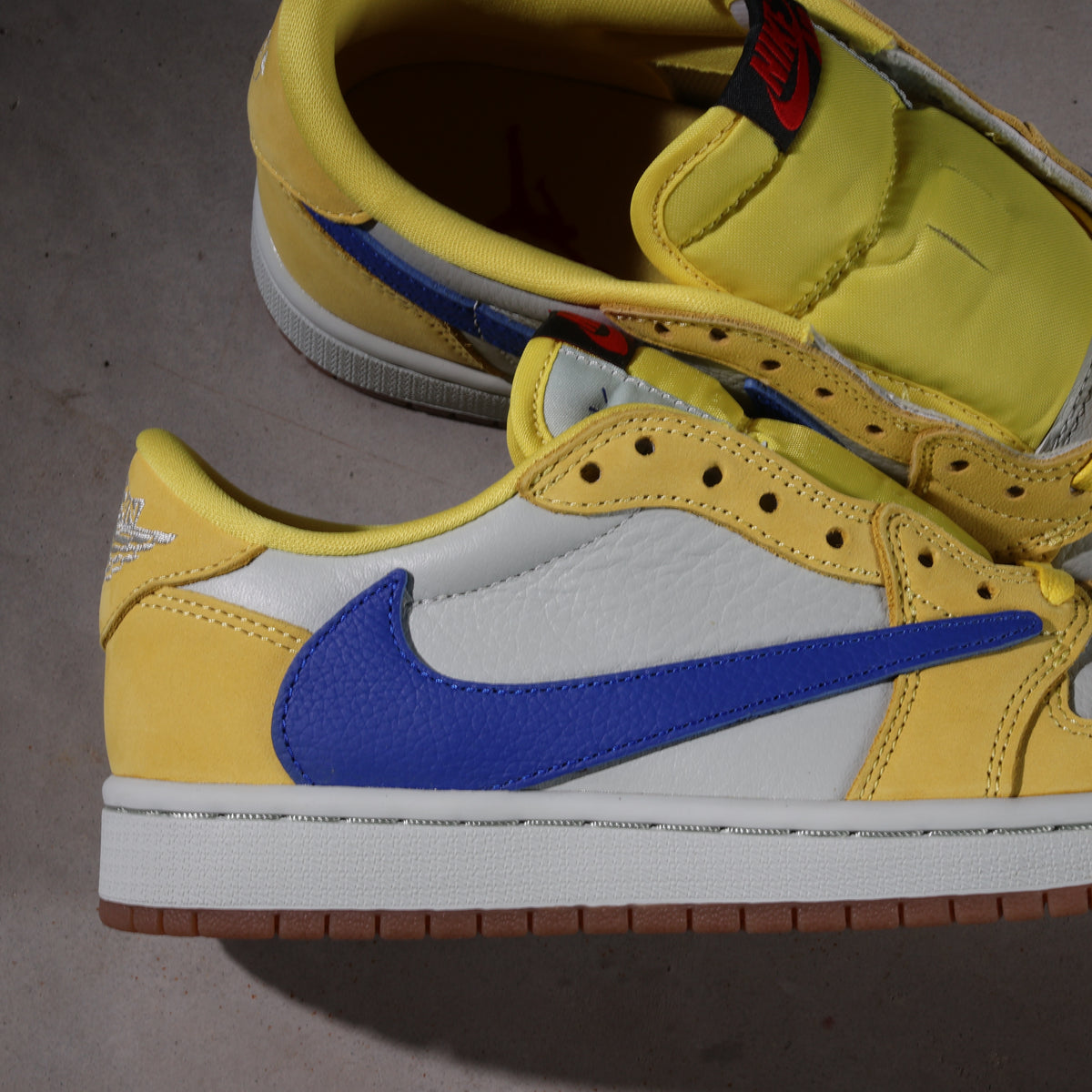 Air Jordan 1 Retro Low OG SP Travis Scott Canary