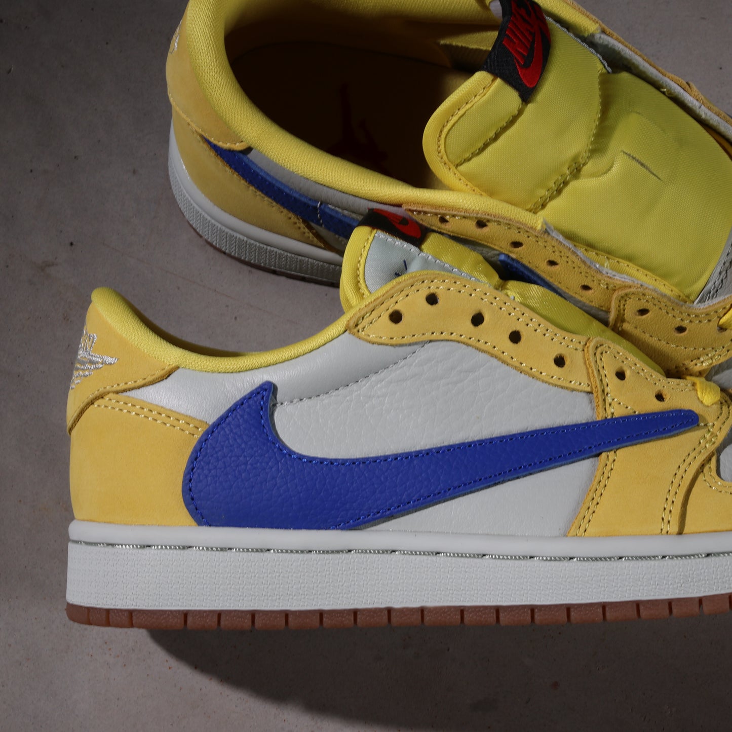 Air Jordan 1 Retro Low OG SP Travis Scott Canary