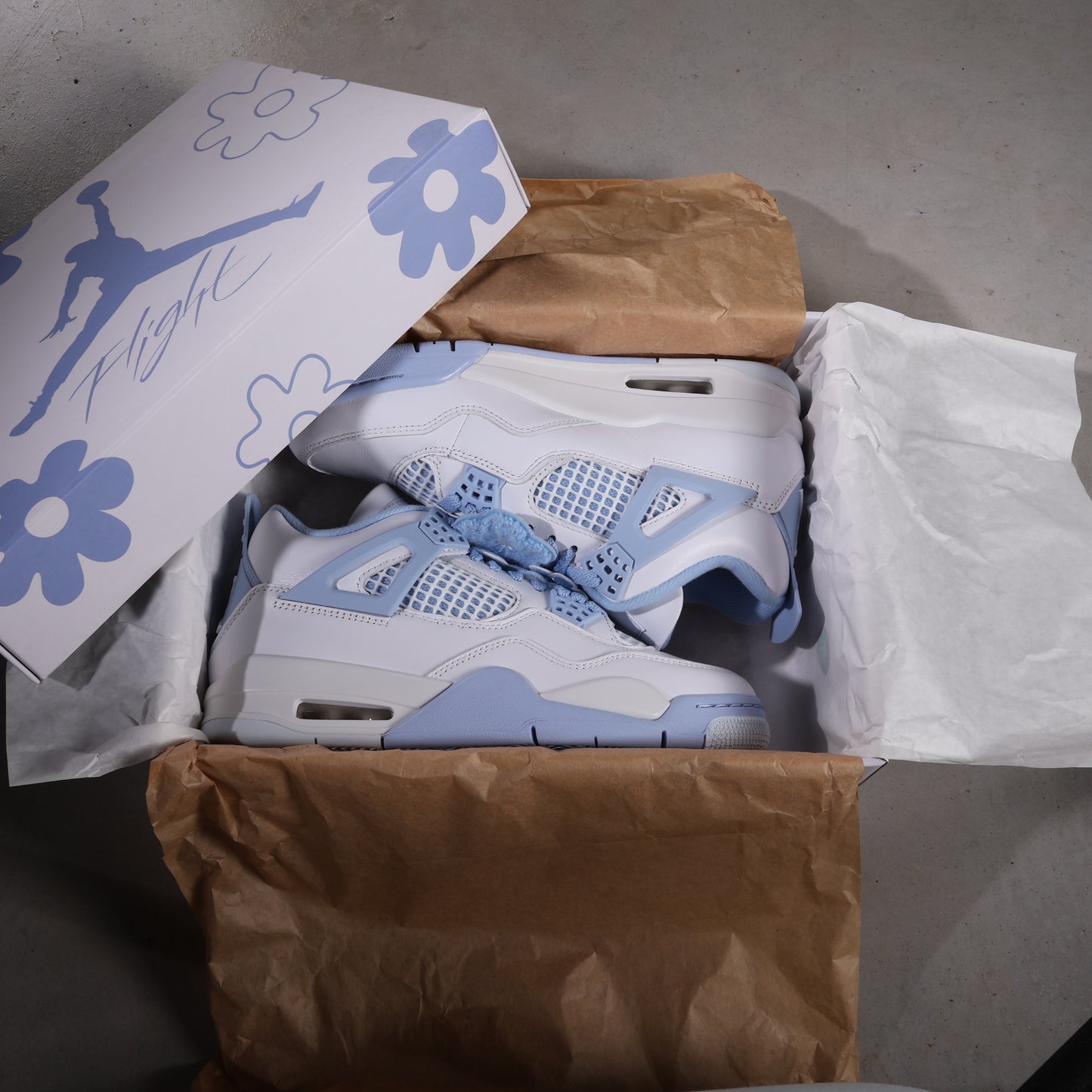 Jordan 4 Retro Vergissmeinnicht