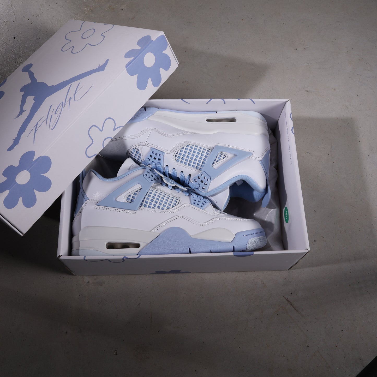 Jordan 4 Retro Vergissmeinnicht