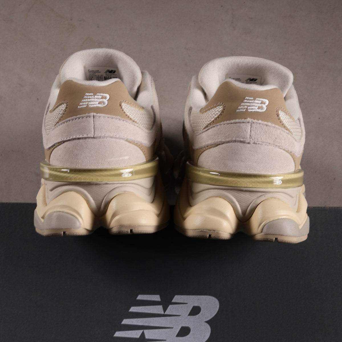 New Balance 9060 Sea Salt Brown