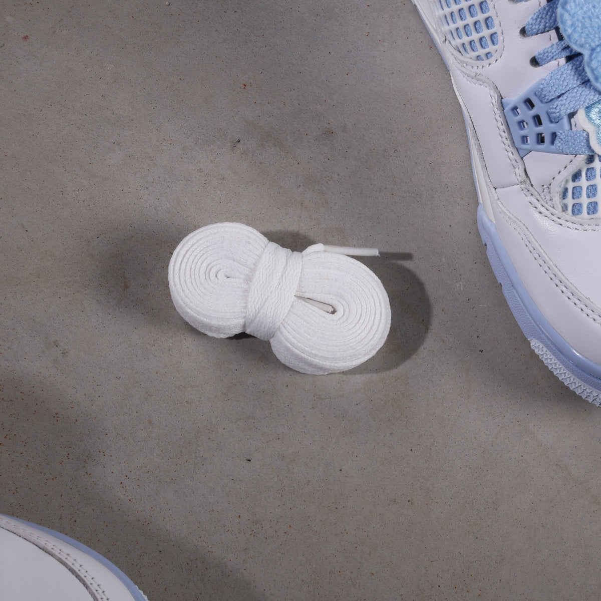 Jordan 4 Retro Vergissmeinnicht