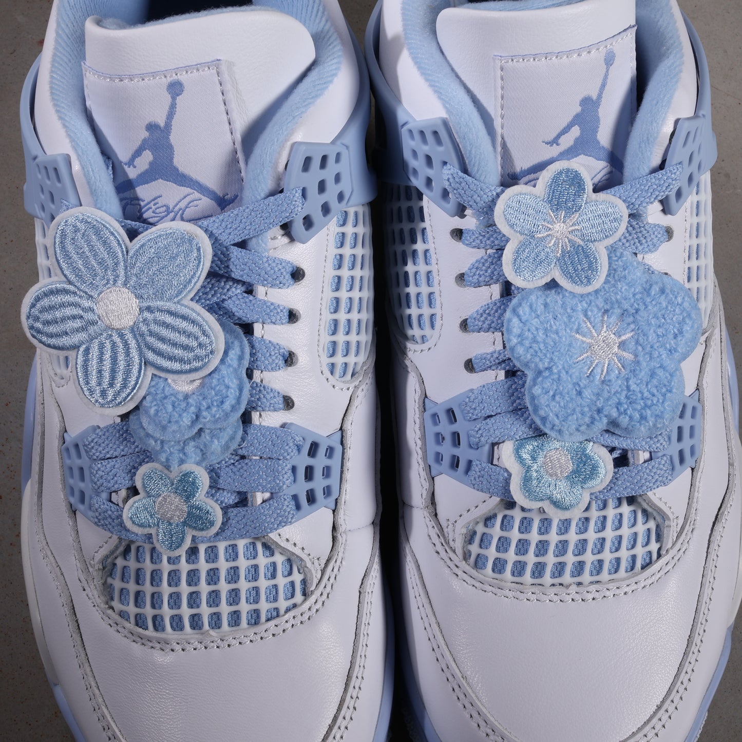 Jordan 4 Retro Vergissmeinnicht