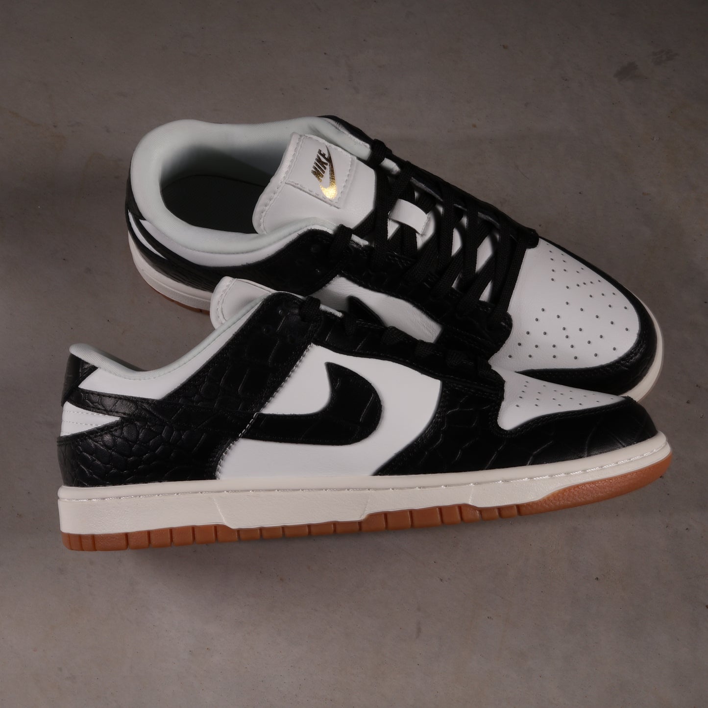 Dunk Low LX Schwarzes Krokodil