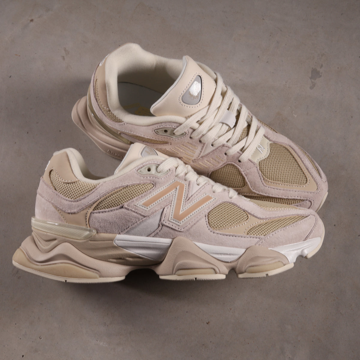 New Balance 9060 Beige (SALE)