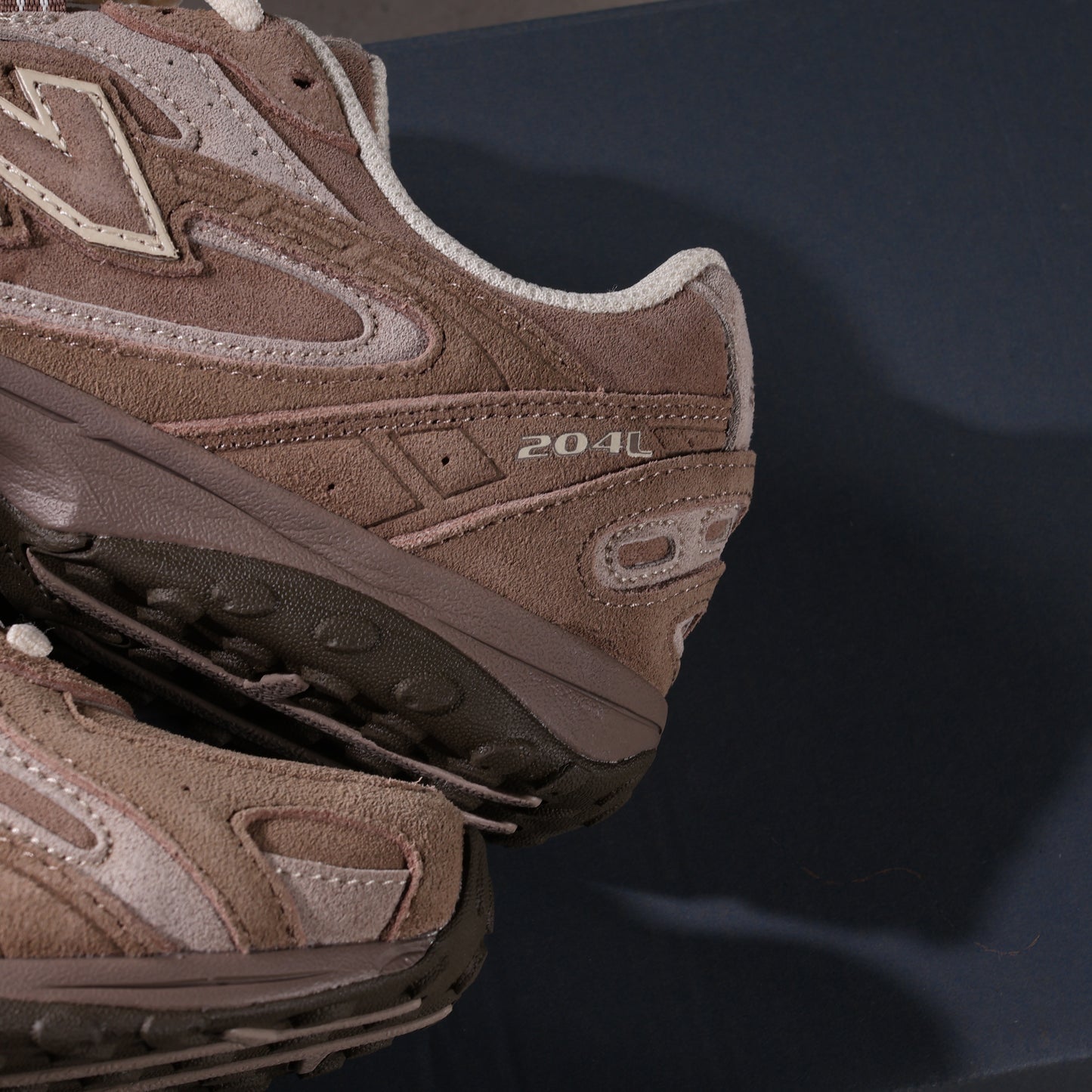 New Balance 204L Mushroom Arid Stone
