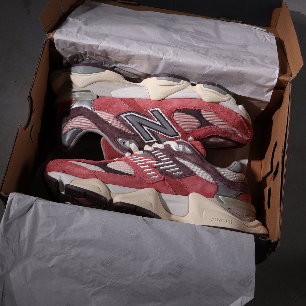 New Balance 9060 Cherry Blossom