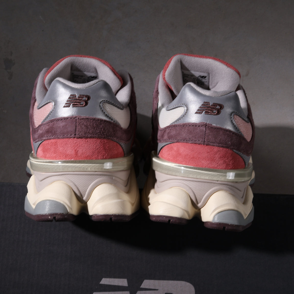 New Balance 9060 Cherry Blossom