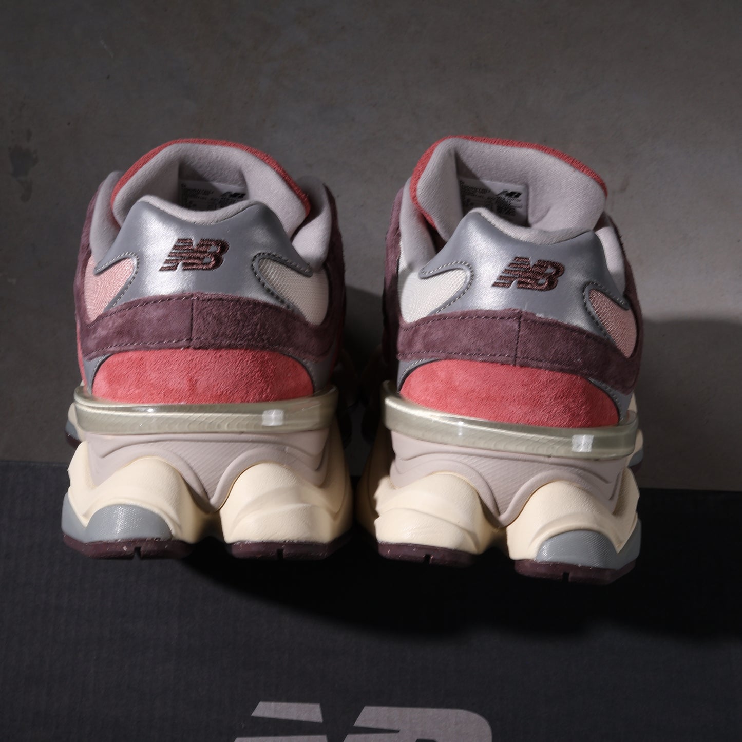 New Balance 9060 Cherry Blossom