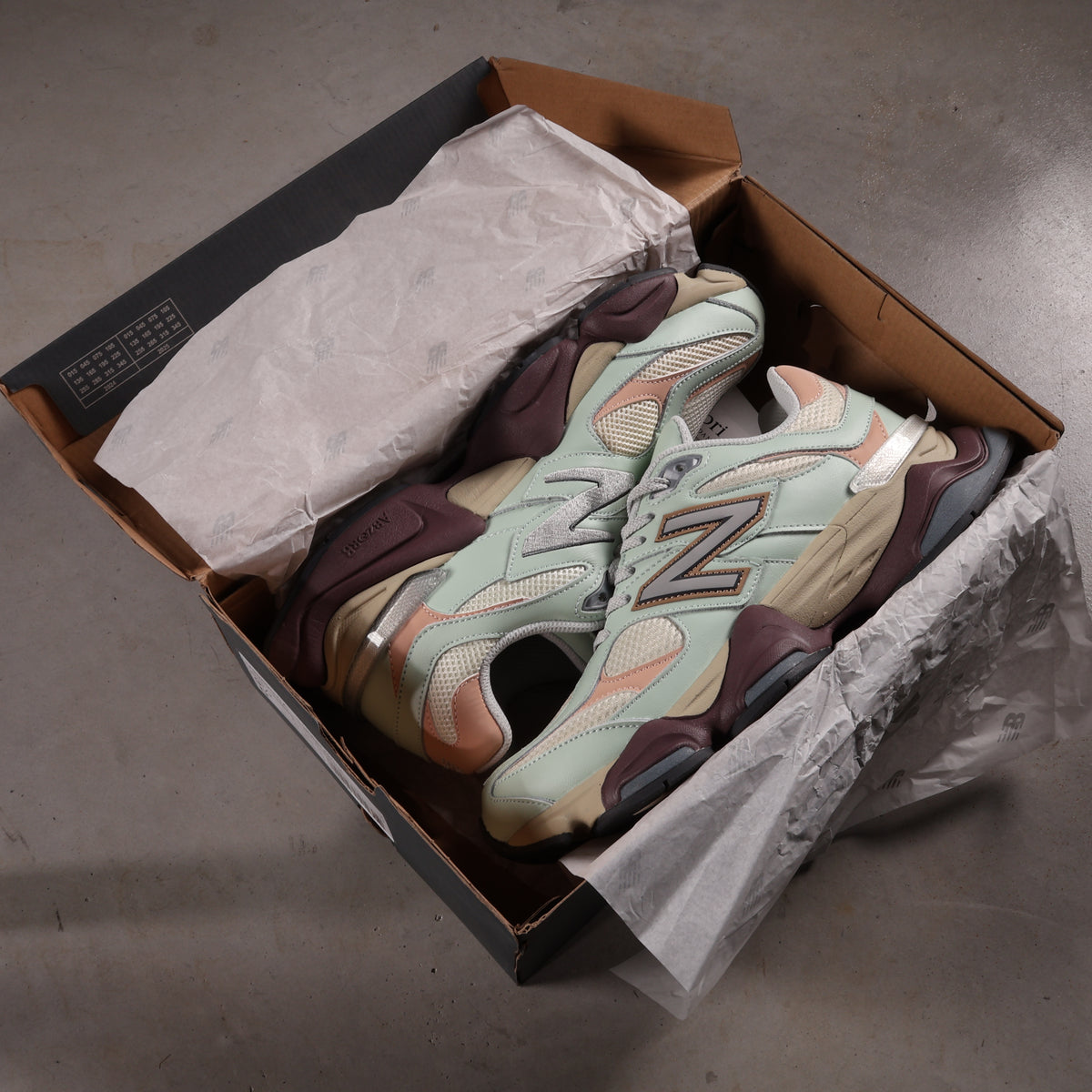 New Balance 9060 Clay Ash (SALE)