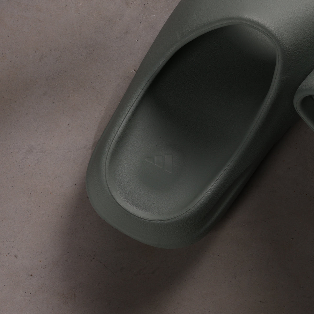 Adidas Yeezy Slide Salt