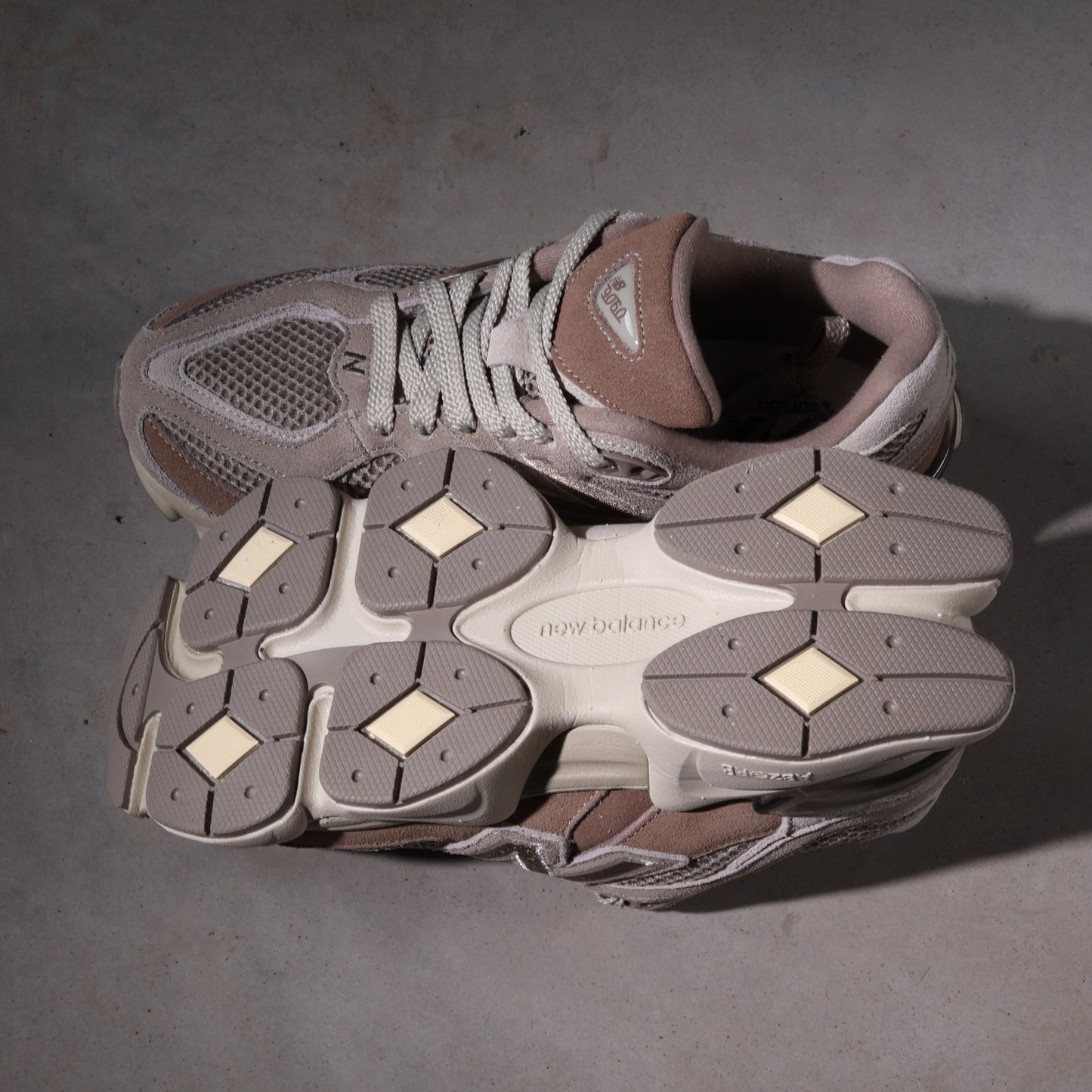 New Balance 9060 Arid Stone Mushroom