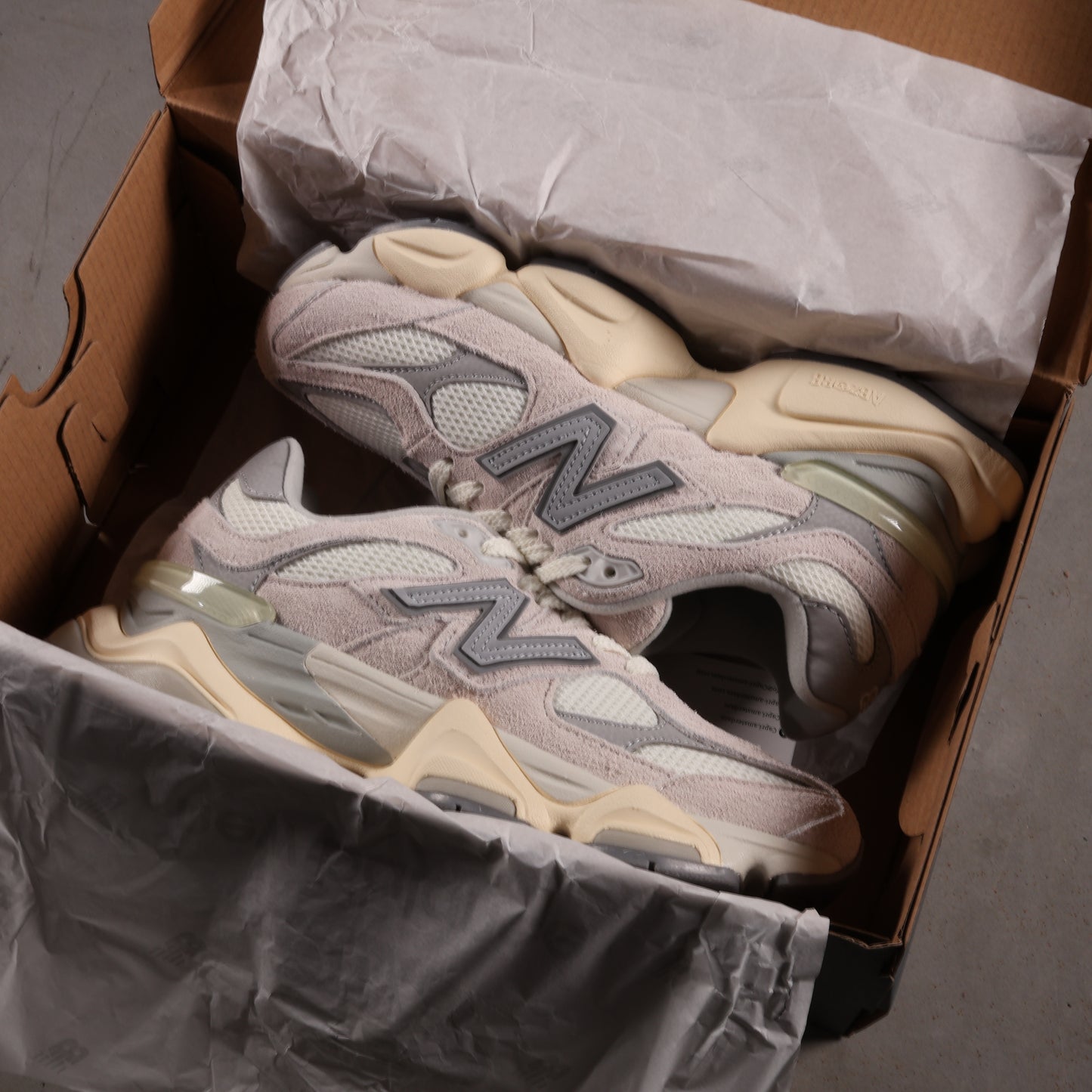 New Balance 9060 Moonbeam Sea Salt (SALE)