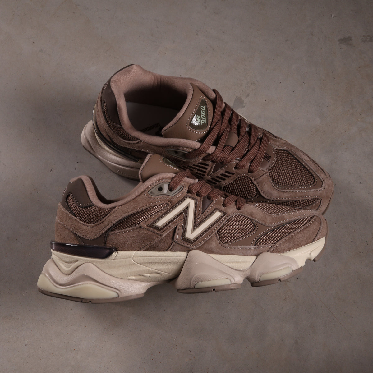 New Balance 9060 Mushroom Brown 