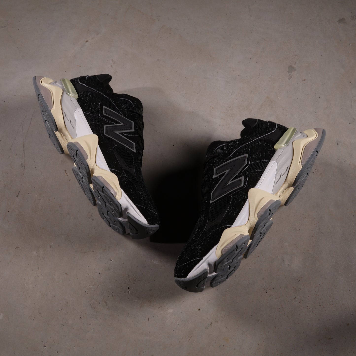 New Balance 9060 Sea Salt Black (SALE)