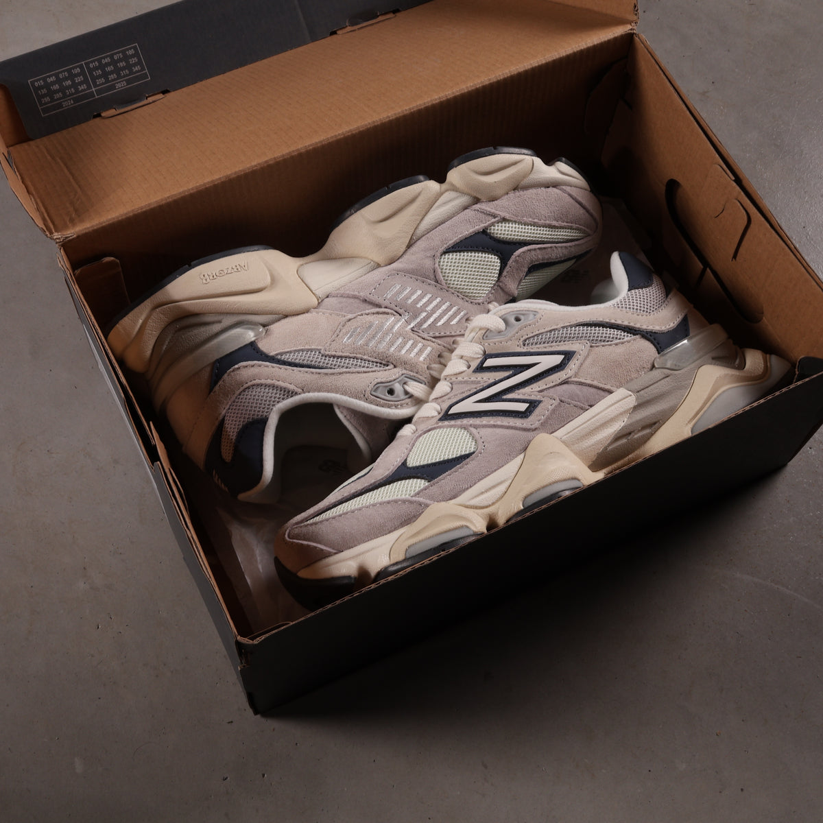 New Balance 9060 Moonrock Linen (SALE)
