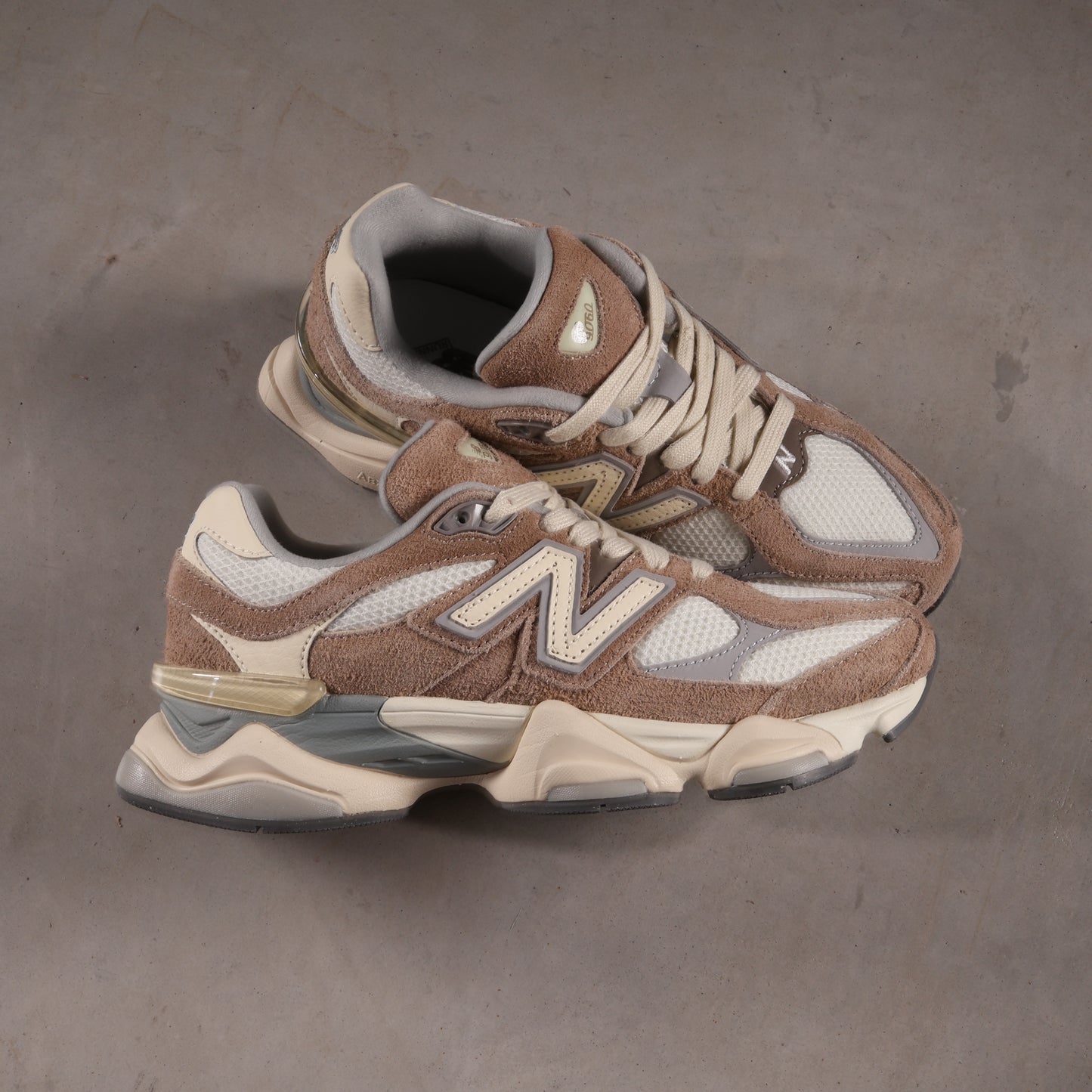 New Balance 9060 Driftwood