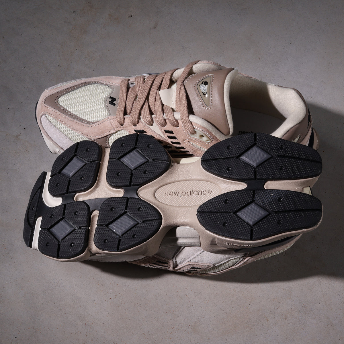 New Balance 9060 Beige Cream