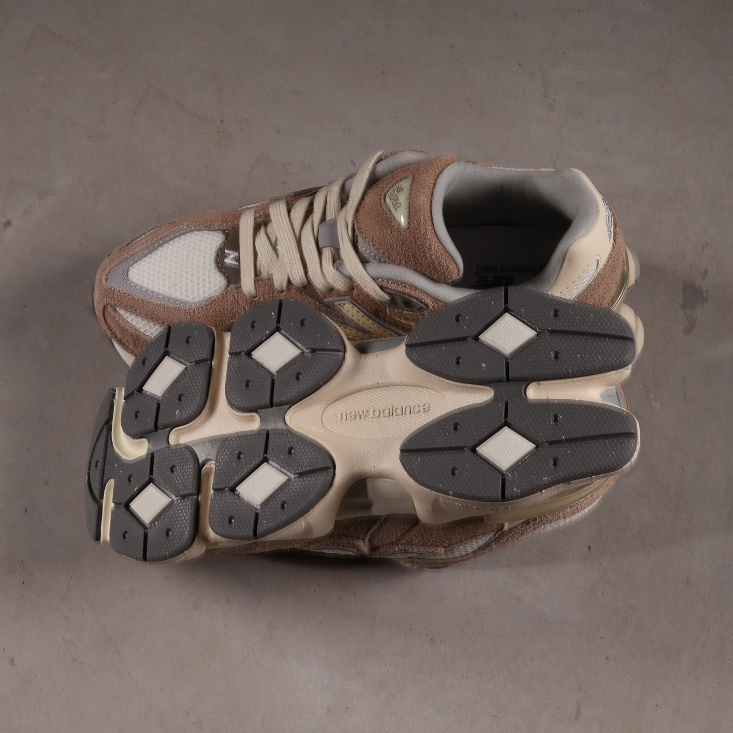 New Balance 9060 Driftwood