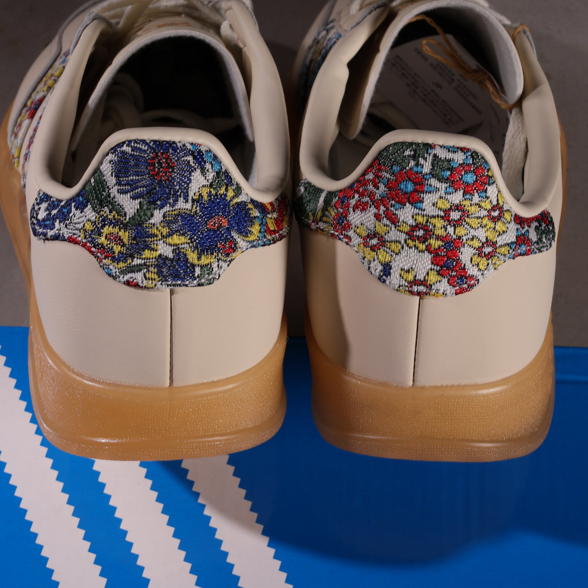 Adidas Gazelle Indoor Liberty London Floral Embroidery Stripes (Women's)