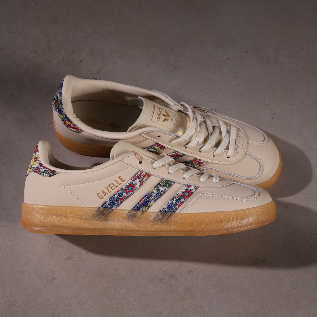 Adidas Gazelle Indoor Liberty London Floral Embroidery Stripes (Women's)