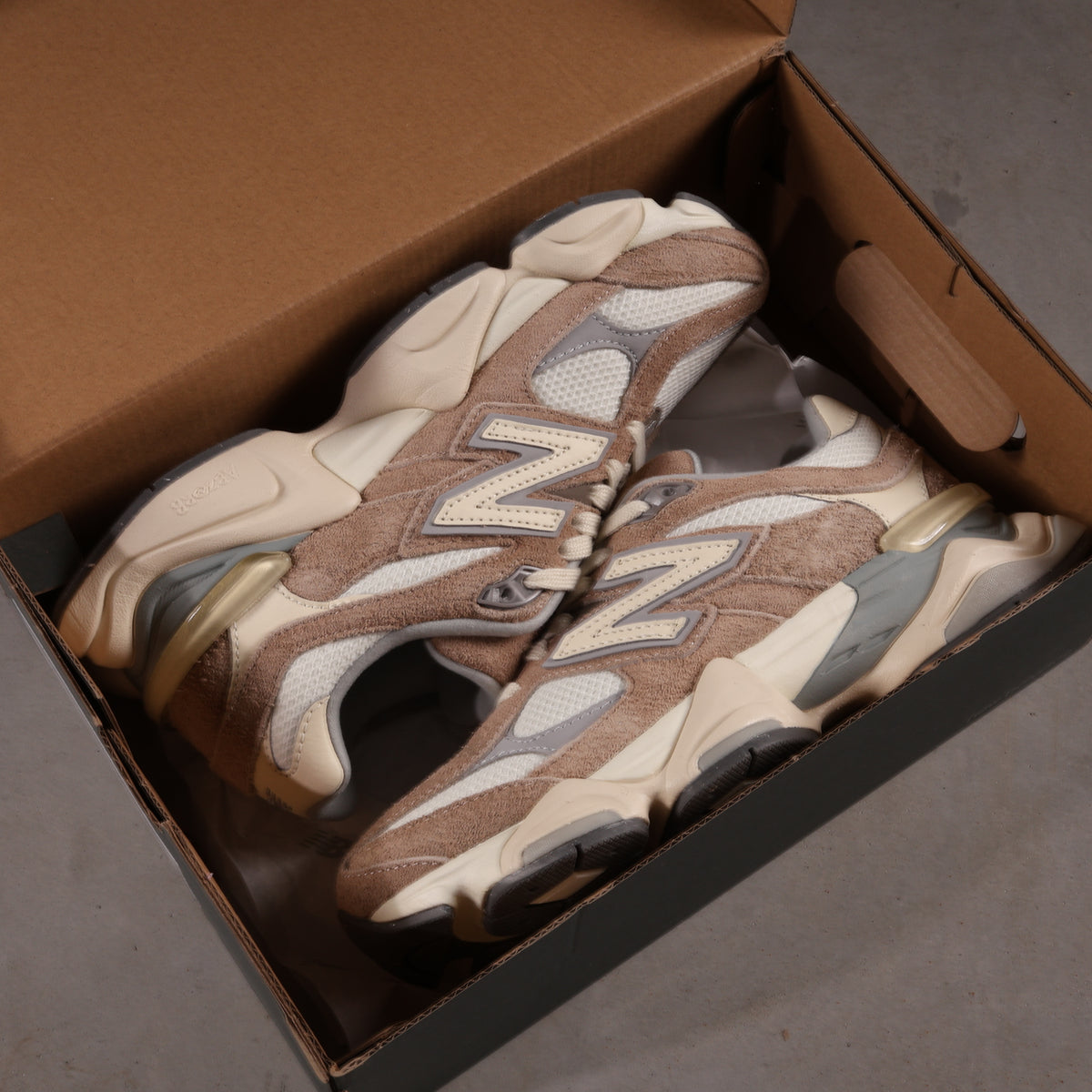 New Balance 9060 Driftwood (SALE)