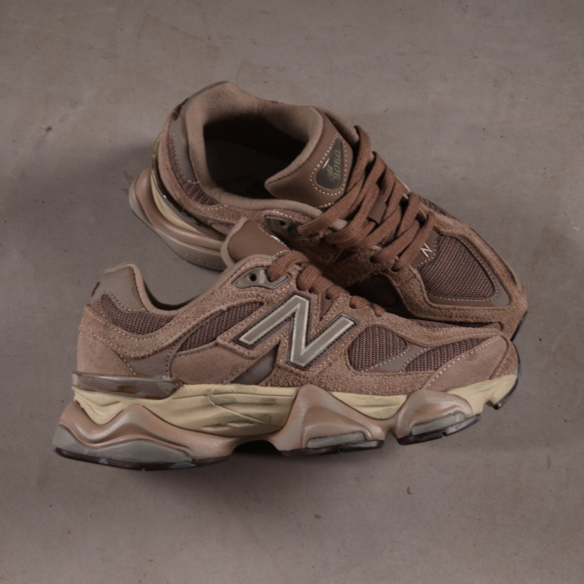 New Balance 9060 Mushroom Timberwolf
