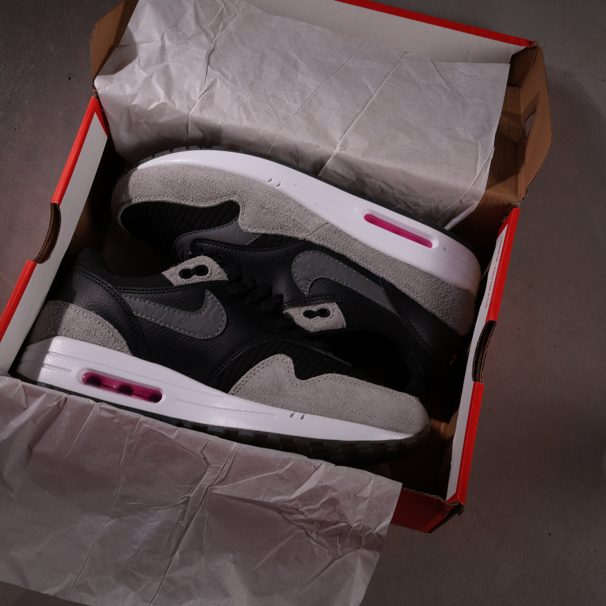Nike Air Max 1 87 Premium Dark Smoke Grey