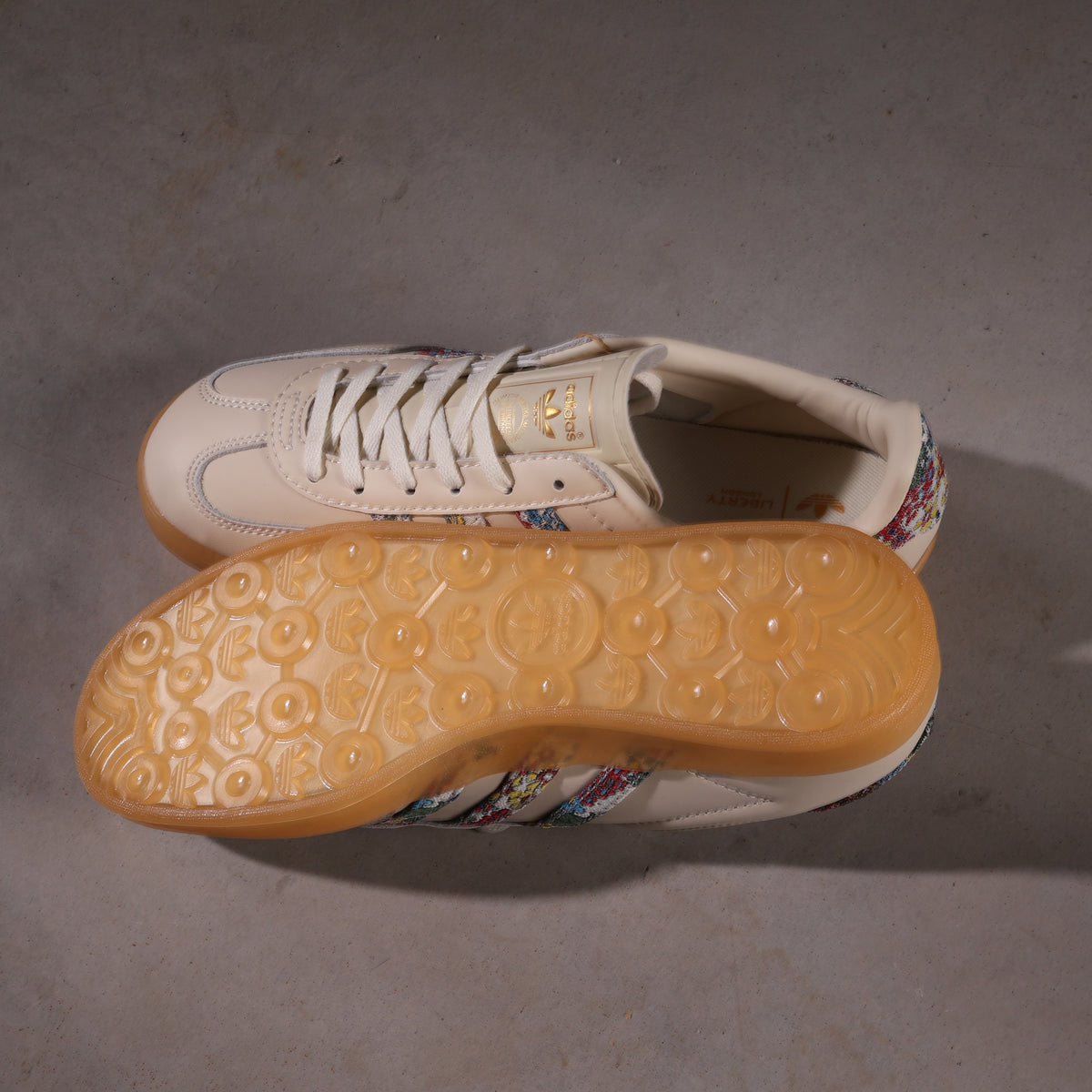 Adidas Gazelle Indoor Liberty London Floral Embroidery Stripes (Women's)