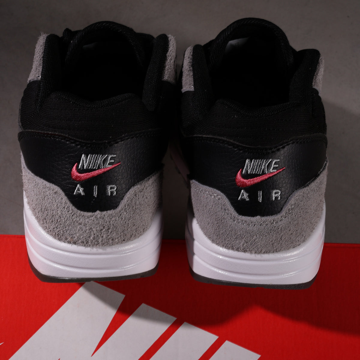 Nike Air Max 1 87 Premium Dark Smoke Grey