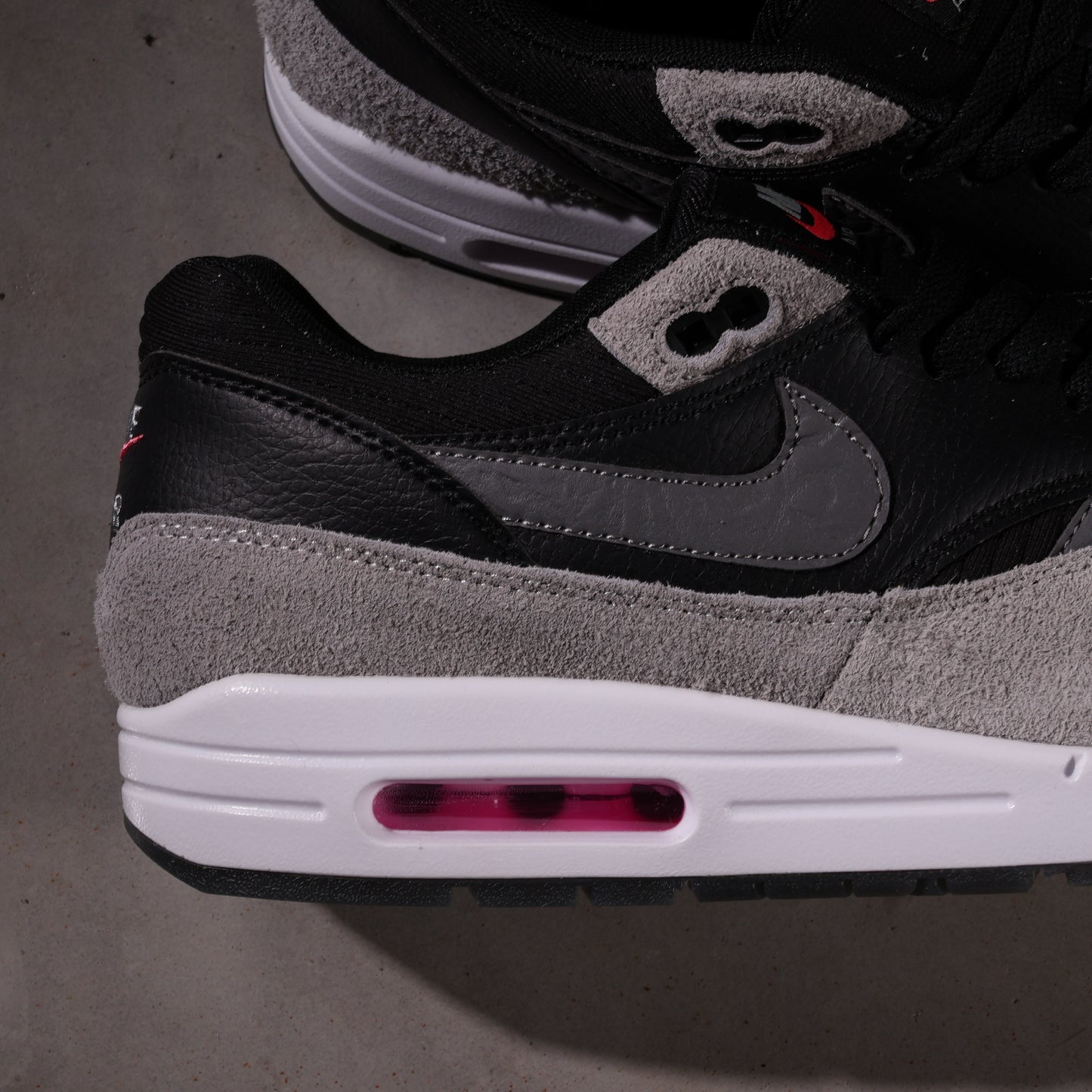 Nike Air Max 1 87 Premium Dark Smoke Grey