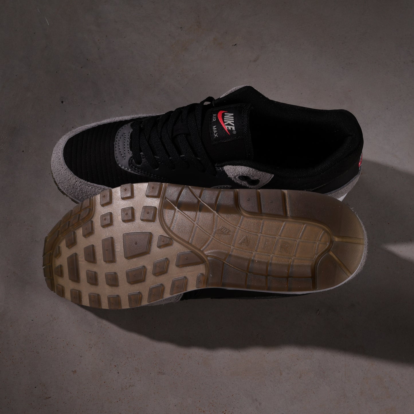 Nike Air Max 1 87 Premium Dark Smoke Grey (SALE)