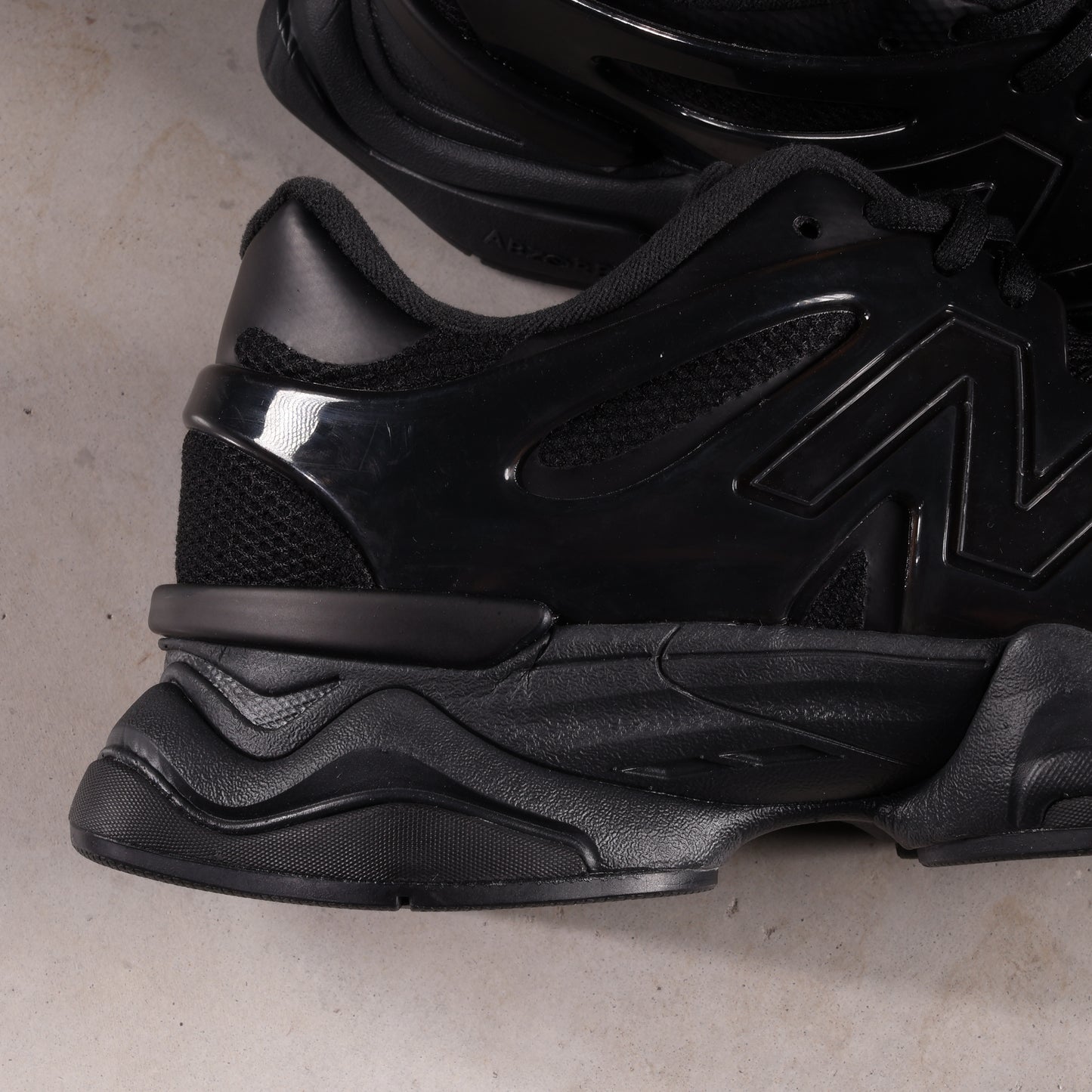 New Balance 9060 Sea Stone Black (SALE)