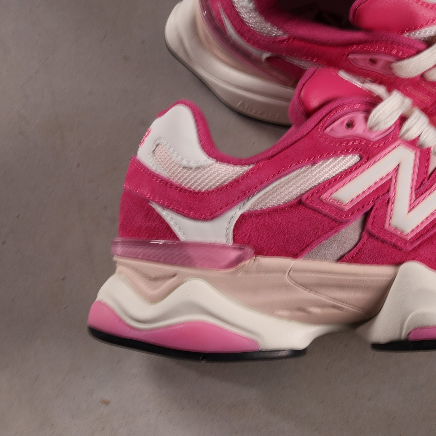 New Balance 9060 Fuchsia Pink (SALE)