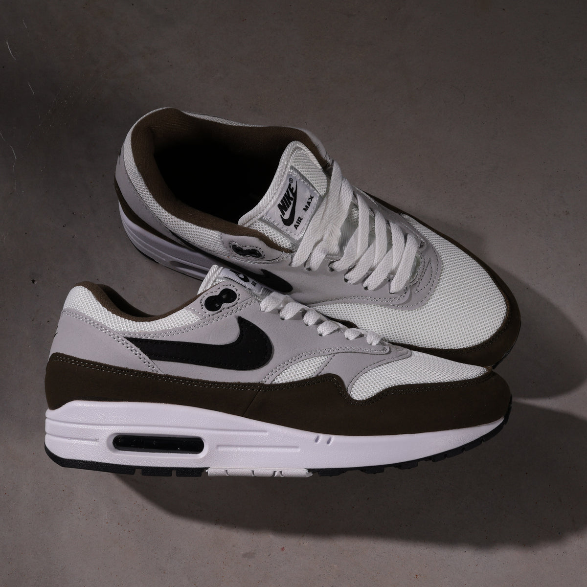 Nike Air Max 1 White Black (SALE)